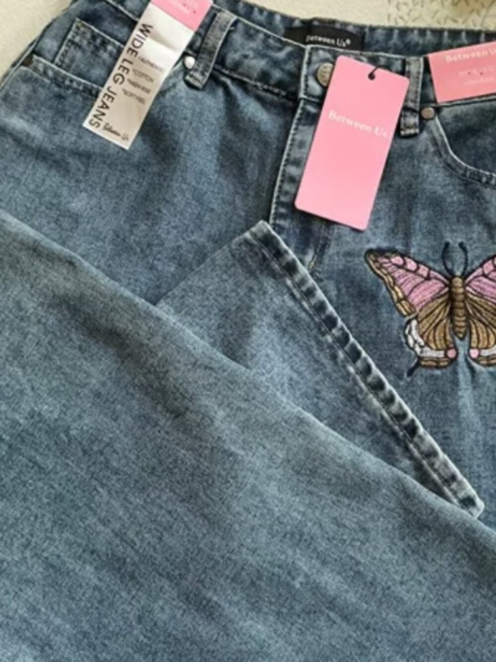 Between Us Butterfly Embroidered Jeans, Jr 11, Wide Leg /High Rise